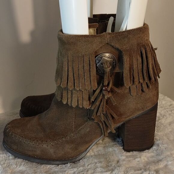 Sbicca Brown Suede Fringe Block Heel Booties - Picture 9 of 9